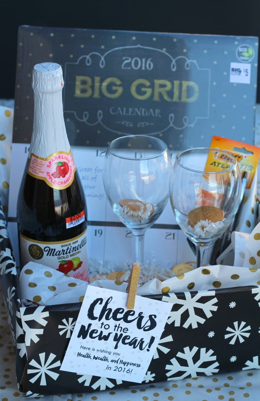 New Year Eve Gifts
 Themed t basket roundup A girl and a glue gun