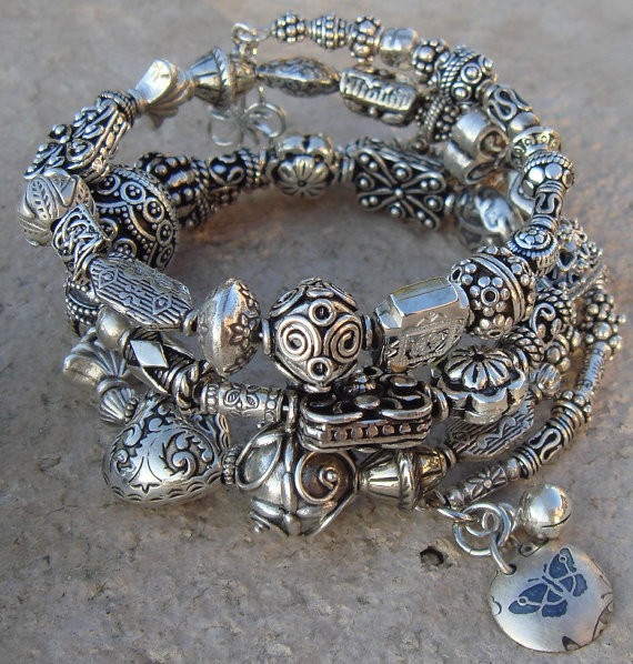 One Of A Kind Bracelet
 Sterling Silver Bali Bead Bangle Bracelet e of a kind