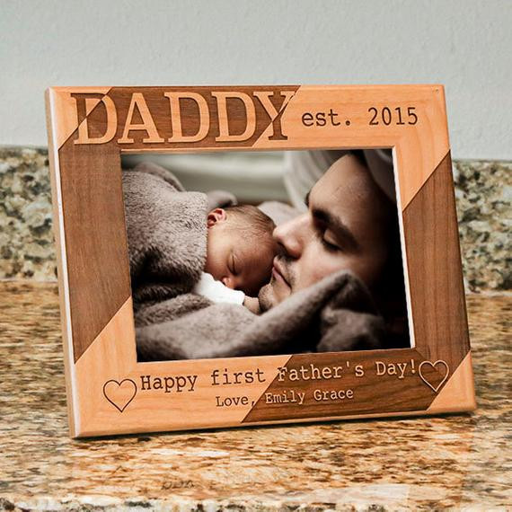 Personalized Gifts For Fathers Day
 Personalized Dad Picture Frame Happy First Fathers Day