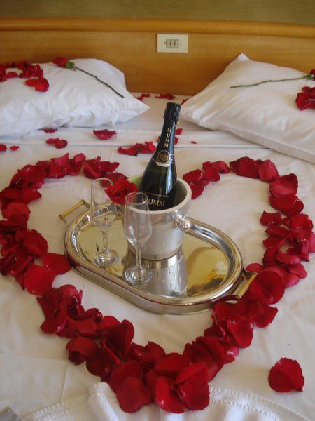 Romantic Valentines Day Ideas
 147 best Romantic Valentine Decor images on Pinterest