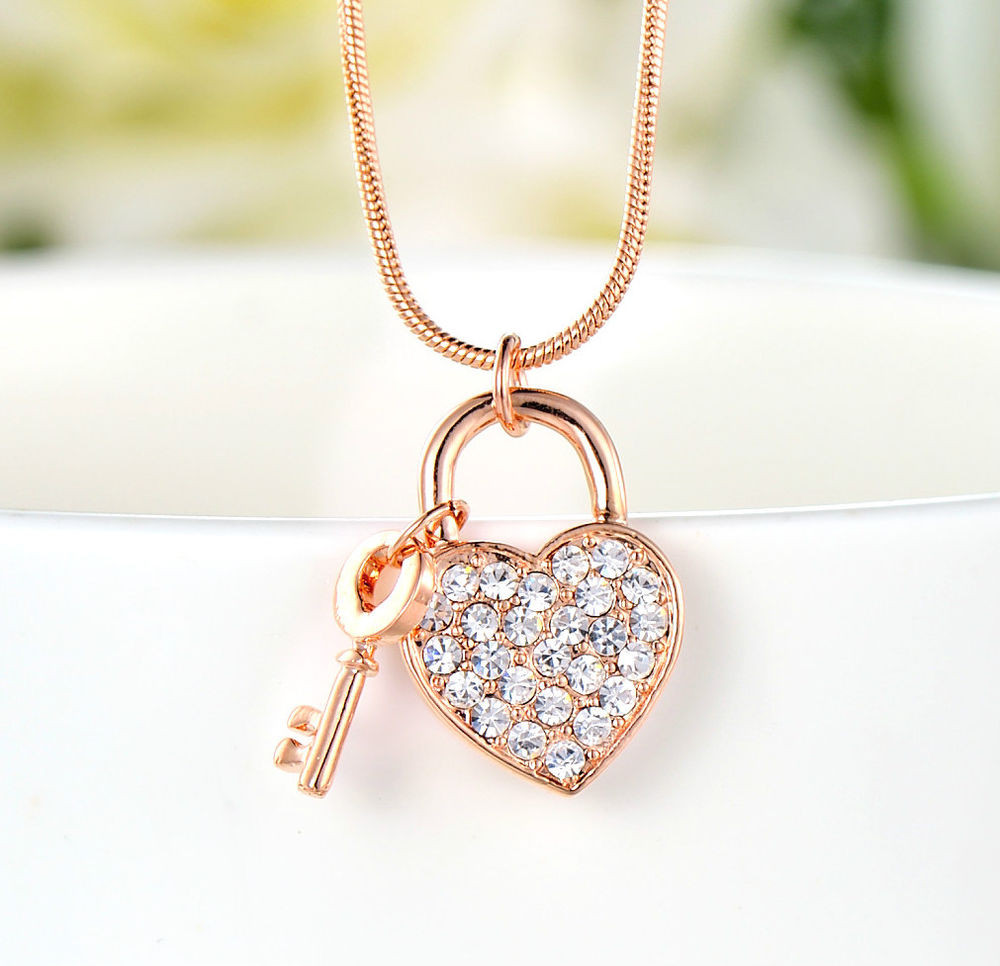 Rose Gold Necklace
 18K Rose Gold GF Cute Swarovski Crystal Love Heart Locket