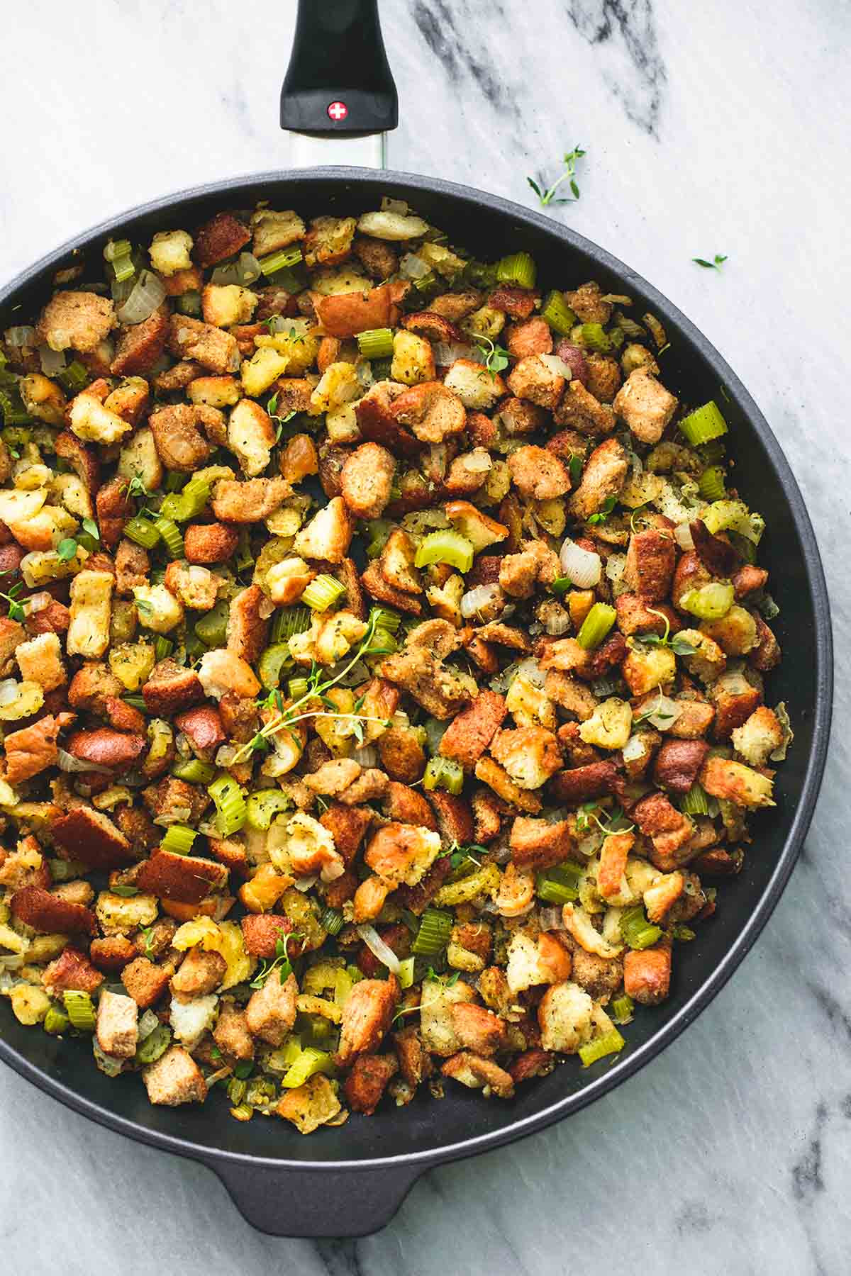 Simple Stuffing Recipe For Thanksgiving
 BEST Ever Easy Thanksgiving Stuffing