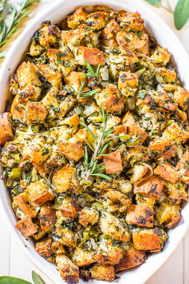 Simple Stuffing Recipe For Thanksgiving
 Classic Traditional Thanksgiving Stuffing Averie Cooks