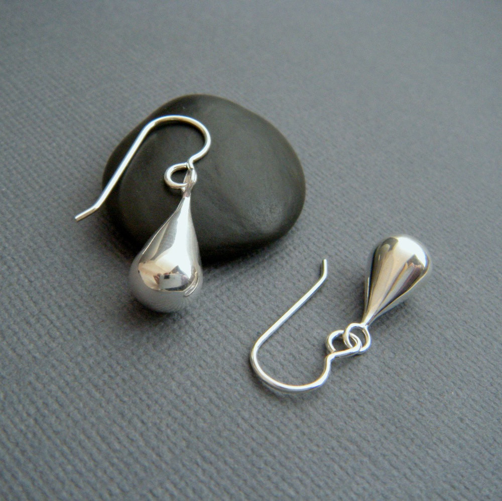 Tear Drop Earrings
 sterling silver teardrop earrings simple round drops small