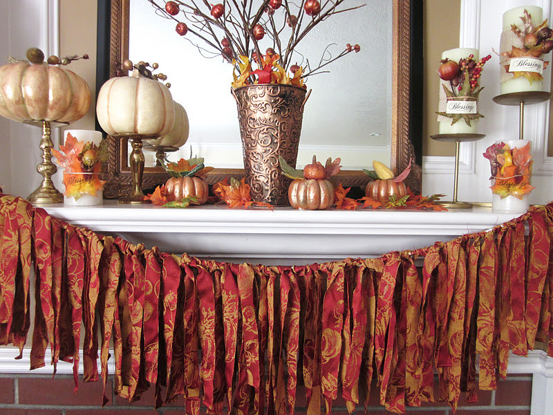 Thanksgiving Mantel Ideas
 Homespun With Love Thanksgiving Mantel Rag Garland
