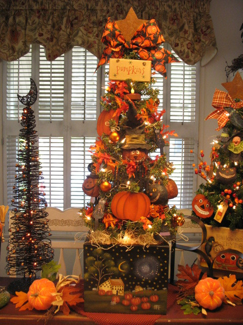 Thanksgiving Tree Ideas
 Country Creations By Denise New Starlight Pumpkins