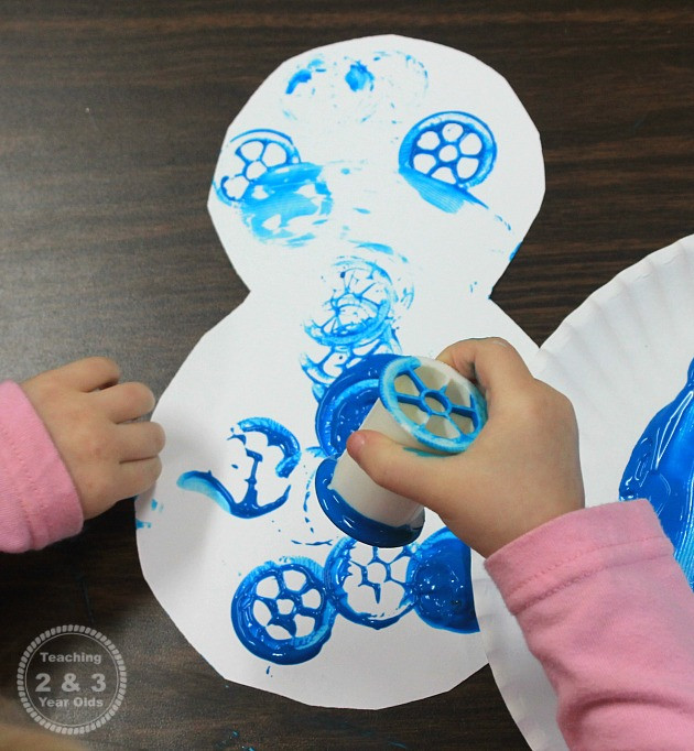 Winter Art Activities For Toddlers
 Easy Winter Snowman Art for Toddlers