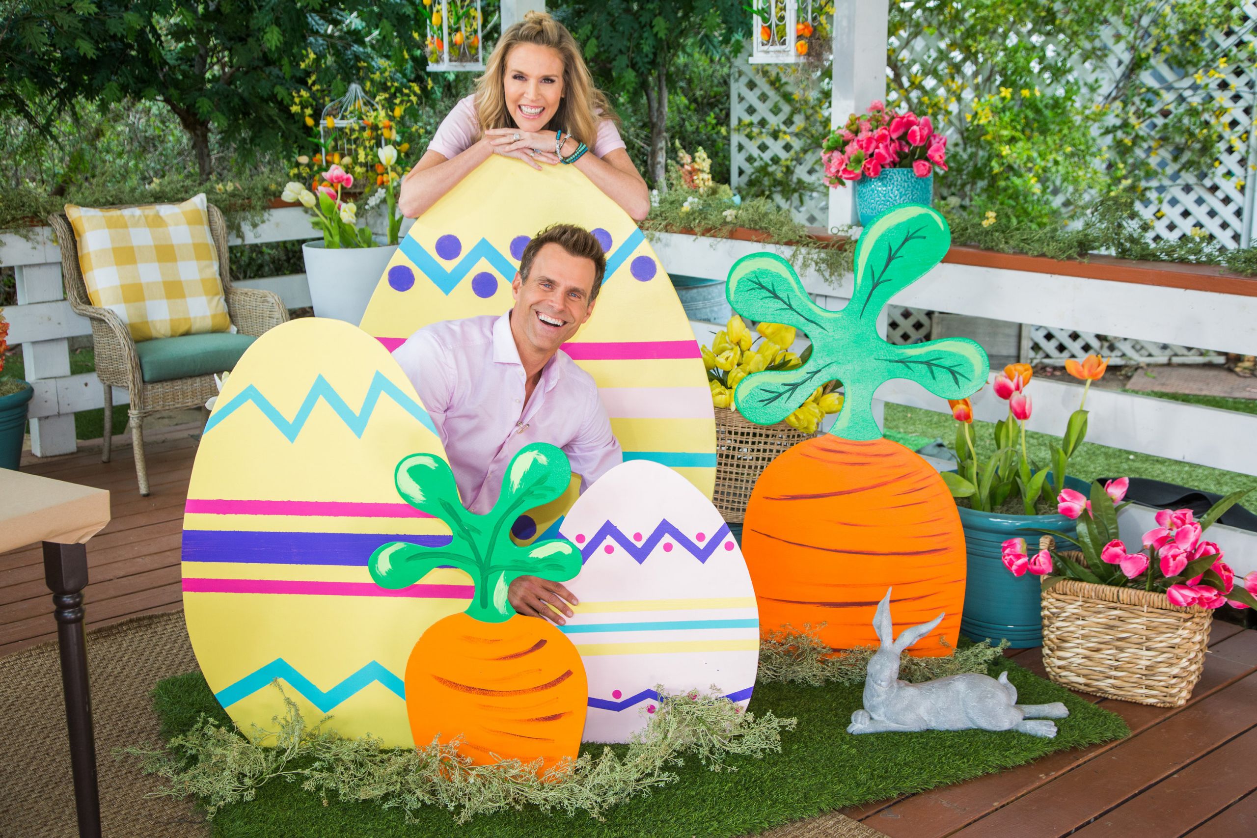 Diy Easter Yard Decorations
 DIY Outdoor Easter Decor Home & Family Video