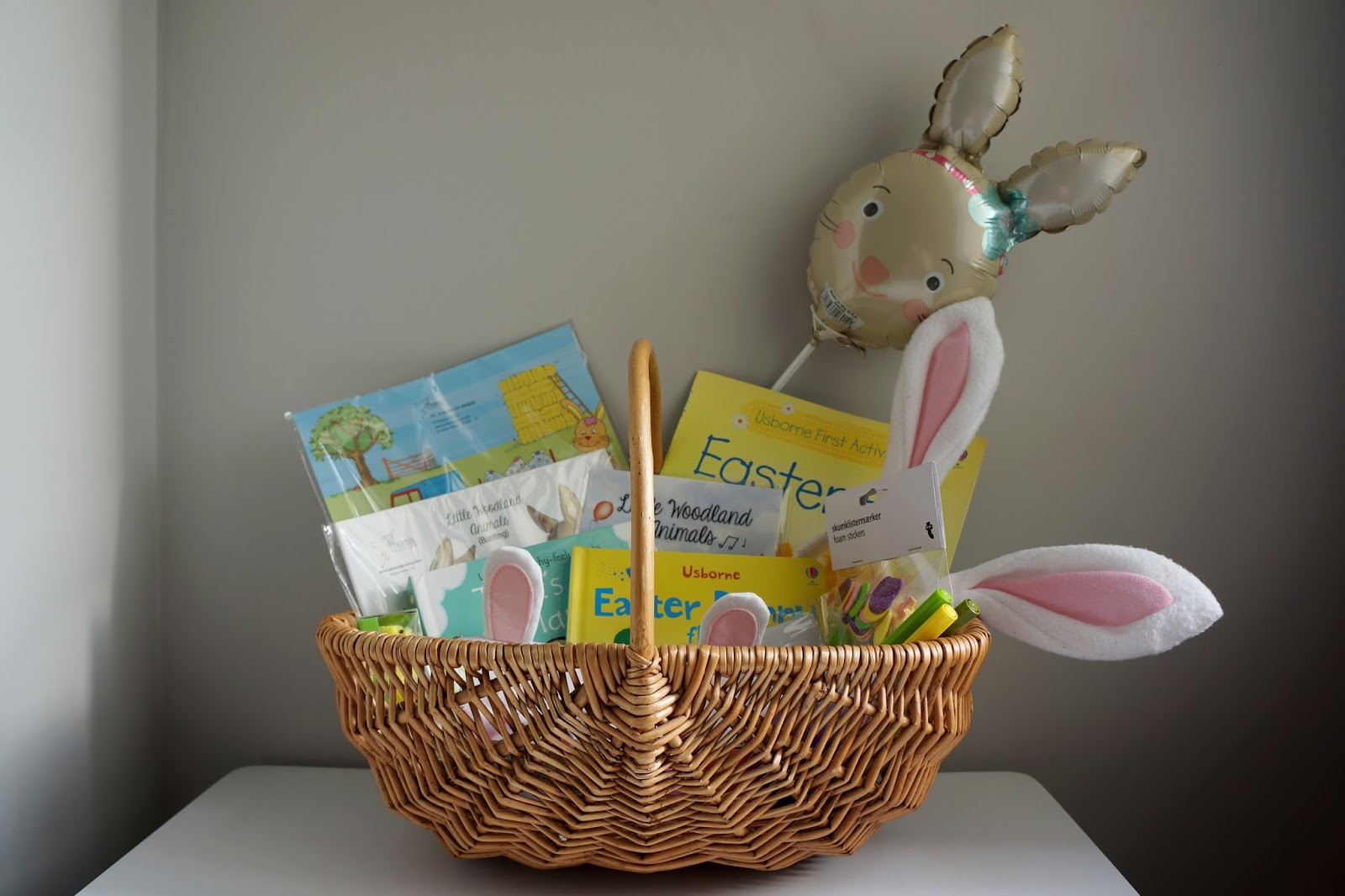 Easter Gifts For 3 Year Old
 What to put in a non chocolate Easter basket for a three