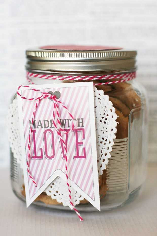 Gift Ideas For Him Valentines
 19 Great DIY Valentine’s Day Gift Ideas for Him