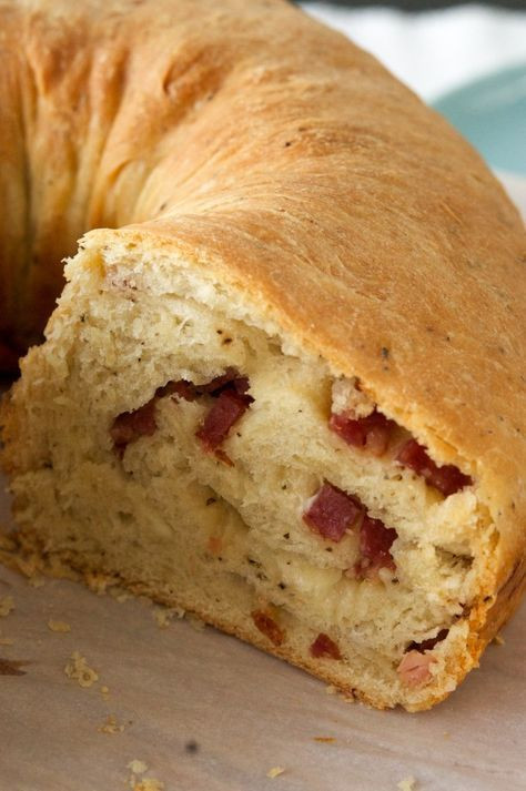 Italian Easter Bread With Meat And Cheese
 IL CASATIELLO NAPOLETANO meat and cheese stuffed bread