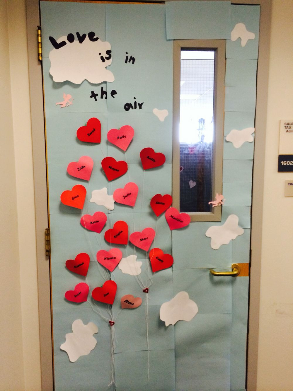 Office Valentines Day Ideas
 Valentine s Day fice Door Decoration Each heart has an
