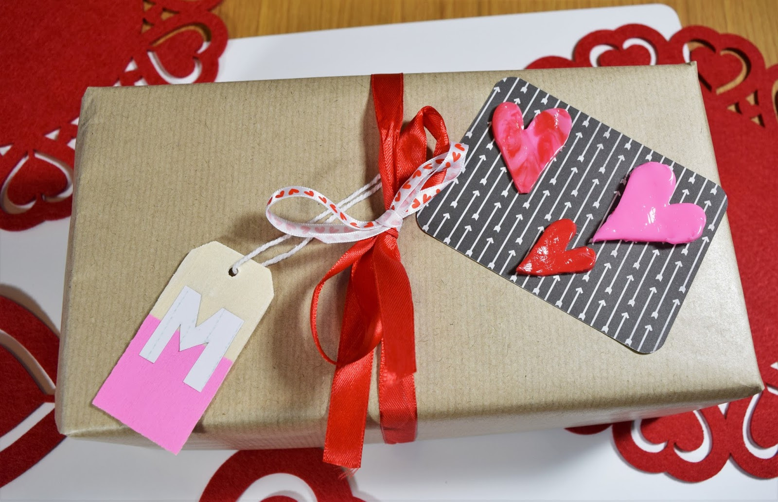 Valentines Gift Wrapping Ideas
 DIY VALENTINE S DAY GIFT WRAPPING A Life With Frills